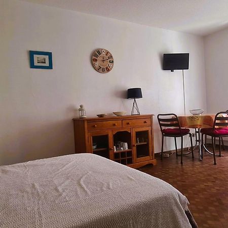 Apartamento Studio Avec Parking, Terrasse Ensoleillee Et Tennis A Collioure - Fr-1-309-234 Exterior foto